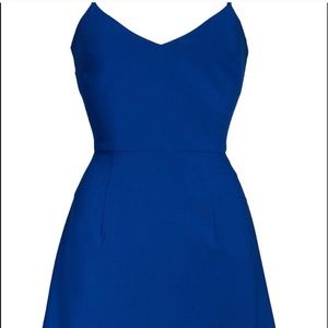French Connection Whisper Sundae v-neck dress